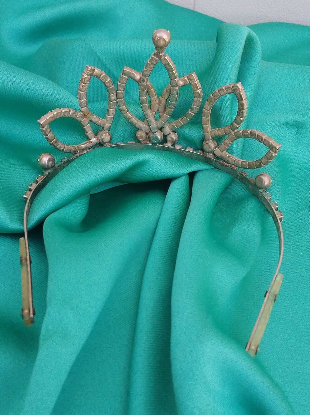 Vintage Rhinestone Tiara Crown 50s 60s - Picture 3 of 10